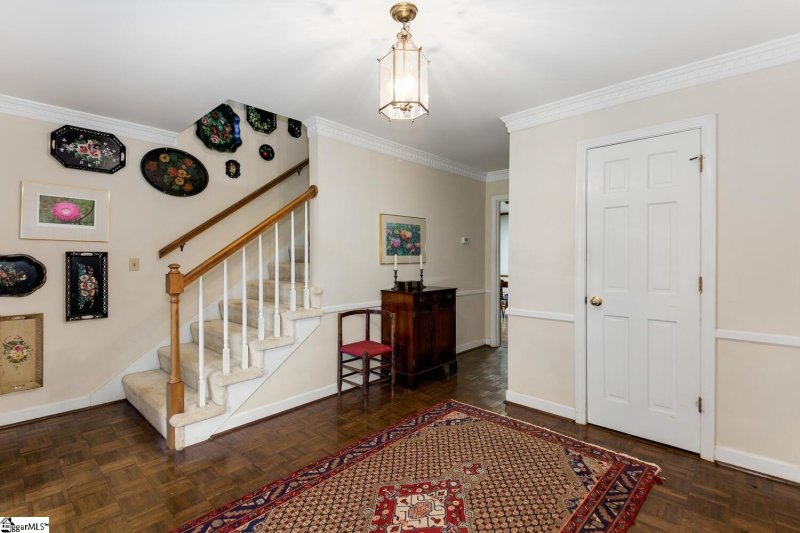 Property image 4 at 208 Stonehedge Drive, Greenville, SC 29615