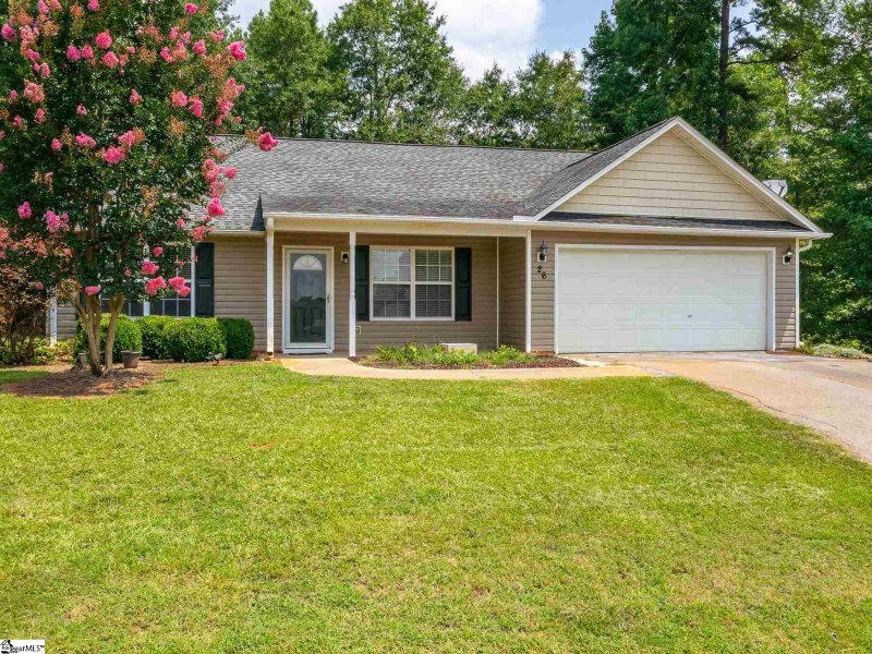 Property image 2 at 26 Patriots Pride Court, Simpsonville, SC 29680