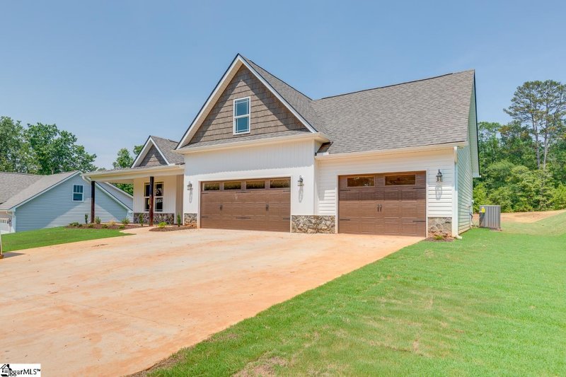 259 Inlet Pointe Drive