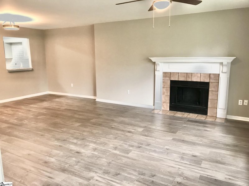 Property image 3 at 207 Northlake Drive, Anderson, SC 29625