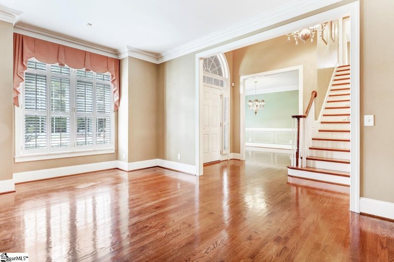 Property image 4 at 105 Red Branch Lane, Simpsonville, SC 29681