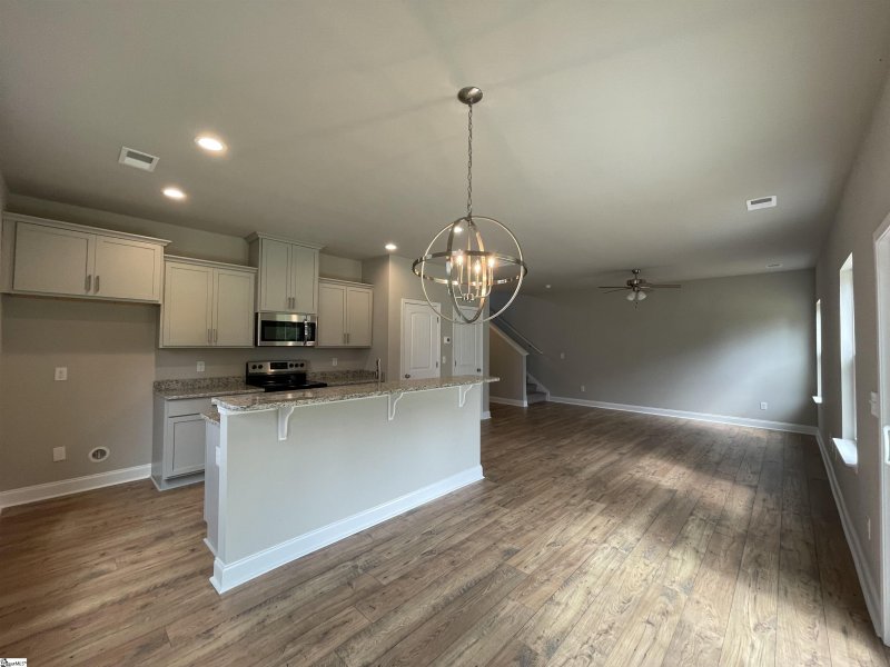 Property image 3 at 215 Rosewood Circle, Duncan, SC 29334