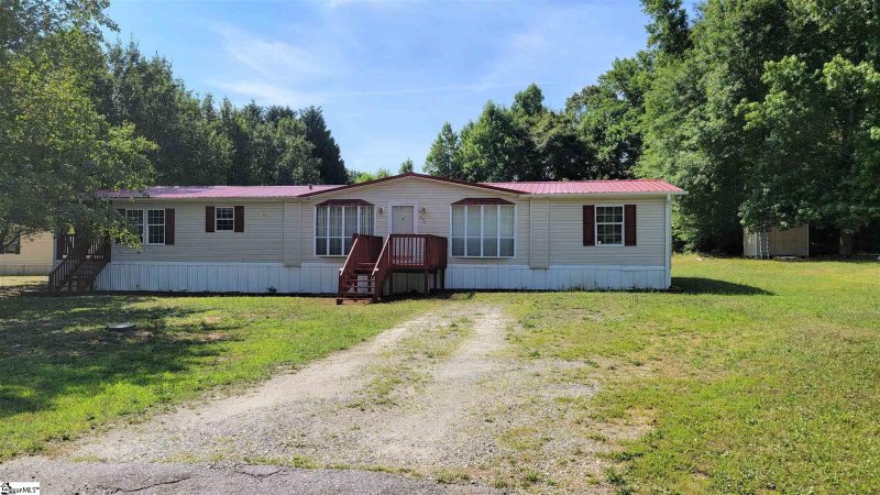 Property image 2 at 249 Longview Drive, Williamston, SC 29697