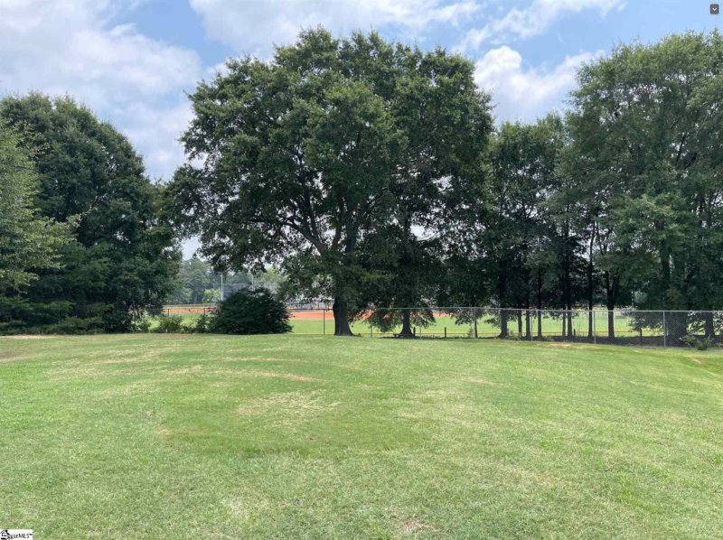 Property image 2 at 162 Trailside Lane, Greenville, SC 29607