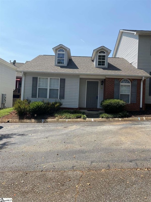 9 Huntress Drive