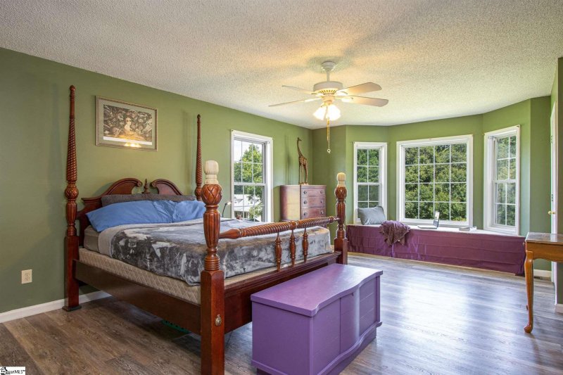 Property image 4 at 405 Woodfield Drive, Piedmont, SC 29673