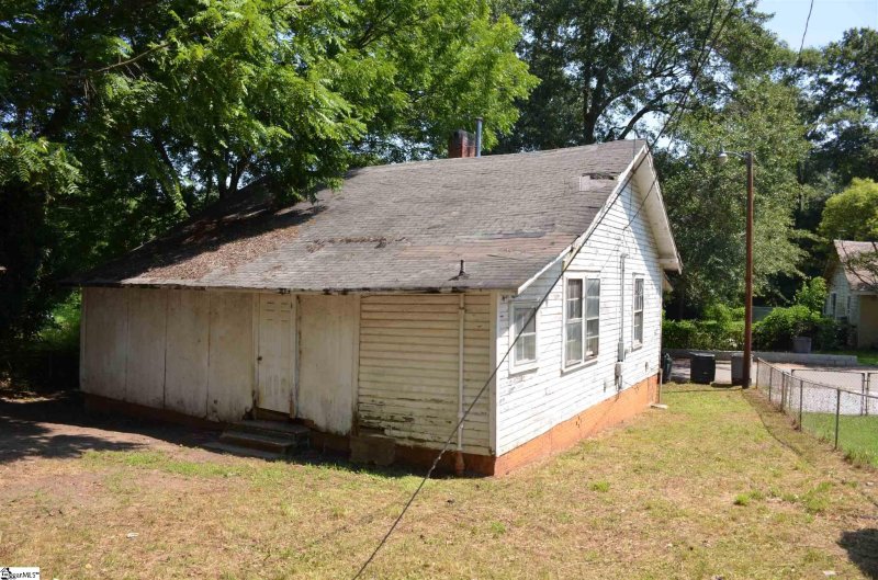 Property image 4 at 23 Ross Street, Greenville, SC 29611