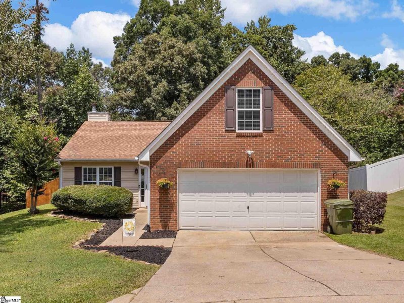 Property image 2 at 492 Brighton Woods Drive, Moore, SC 29369