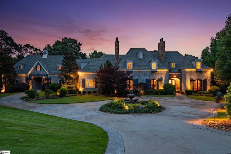 19 Greenlee Hill Court