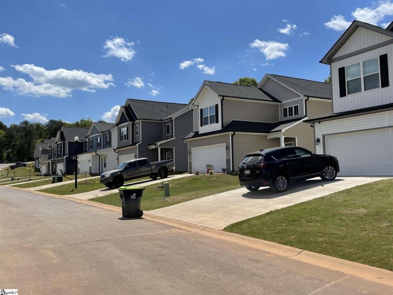 Property image 5 at 223 Rosewood Circle, Duncan, SC 29334