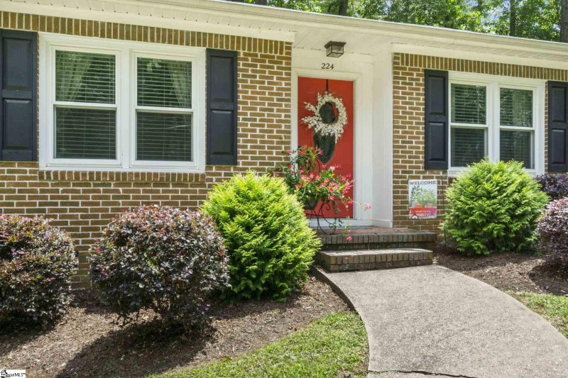 Property image 3 at 224 Edwards Mill Road, Taylors, SC 29687