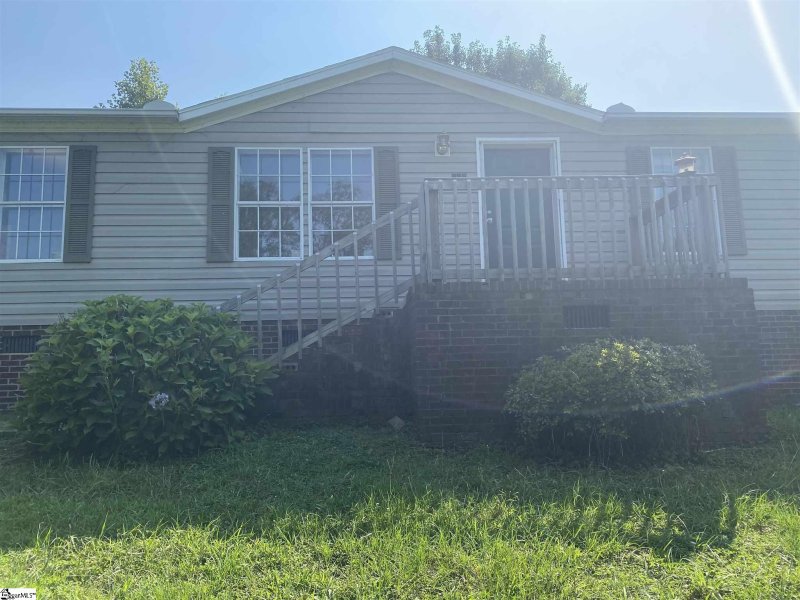 Property image 2 at 117 Sweetbud Court, Easley, SC 29640