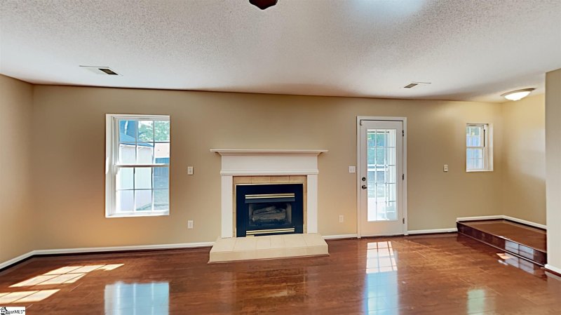 Property image 4 at 262 Riverrun Drive, Spartanburg, SC 29303-1998