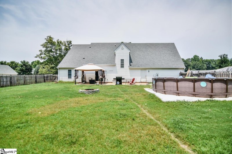 Property image 2 at 175 Rock Moss Drive, Williamston, SC 29697