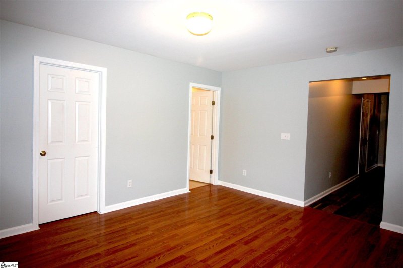 Property image 4 at 104 Cambria Court, Mauldin, SC 29662