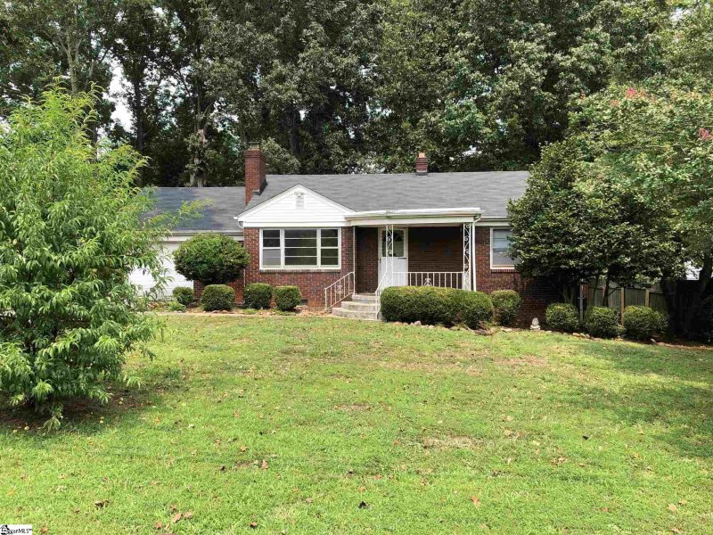 5 Bradley Boulevard