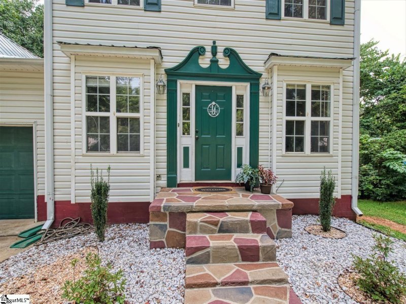 Property image 2 at 5 Earline Drive, Taylors, SC 29687