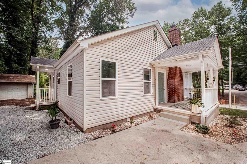 Property image 3 at 13 Tindal Road, Greenville, SC 29617