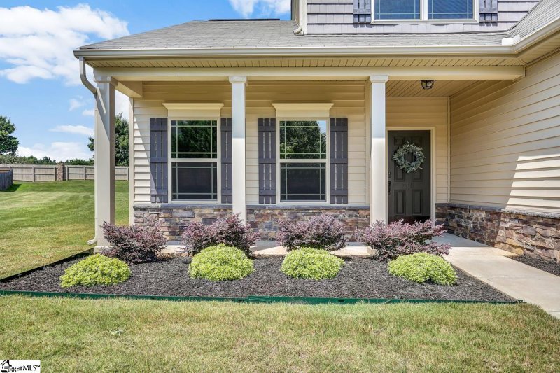 Property image 4 at 205 William Seth Court, Simpsonville, SC 29681