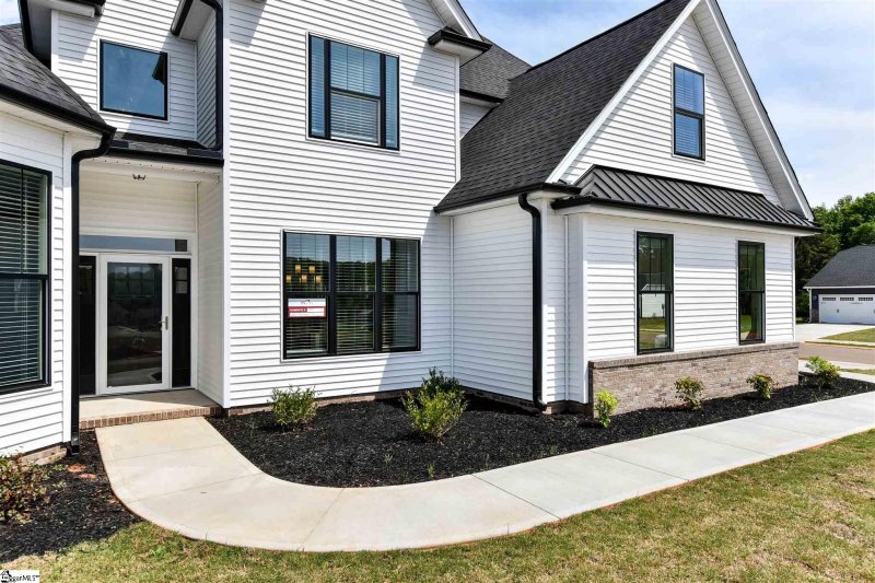 Property image 2 at 200 Barnstead Court, Piedmont, SC 29673