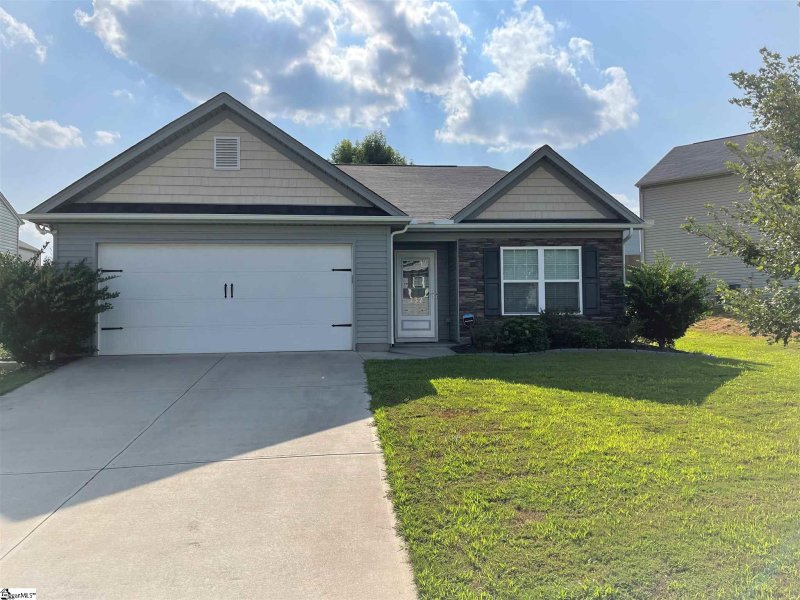 732 Markham Circle