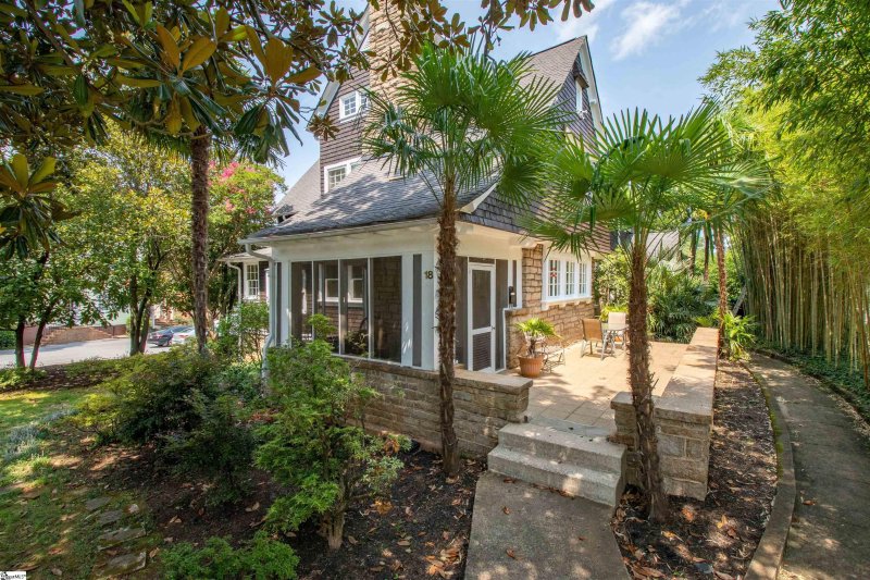 Property image 4 at 18 Williams Street, Greenville, SC 29601