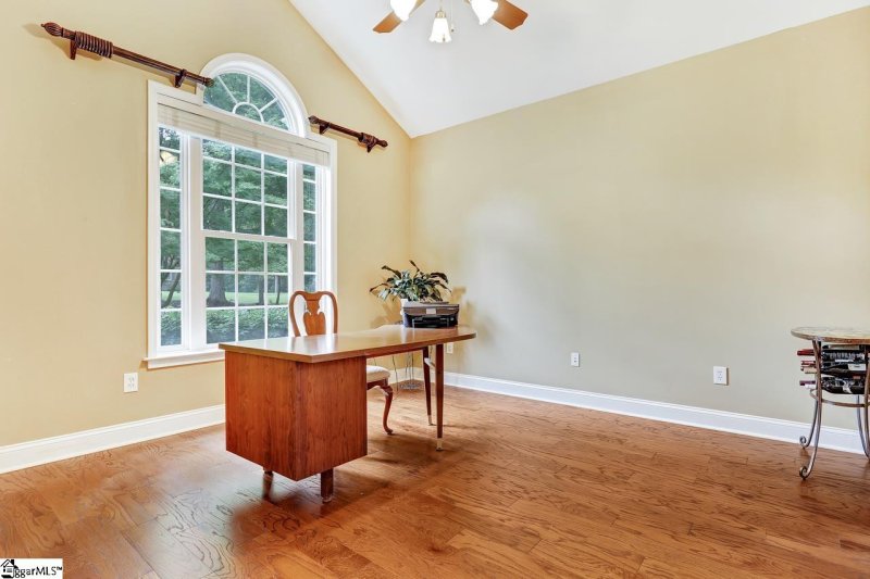 Property image 4 at 237 Yorkswell Lane, Greenville, SC 29607