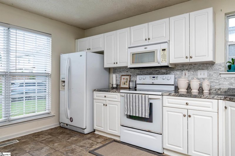 Property image 5 at 118 Saddlemount Lane, Simpsonville, SC 29680-7047