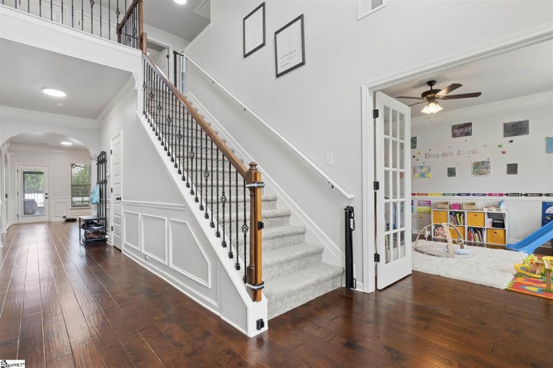 Property image 3 at 113 Harbrooke Circle, Greer, SC 29651