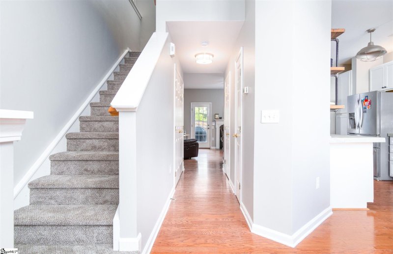 Property image 5 at 218 Spring Crossing Circle, Greer, SC 29650