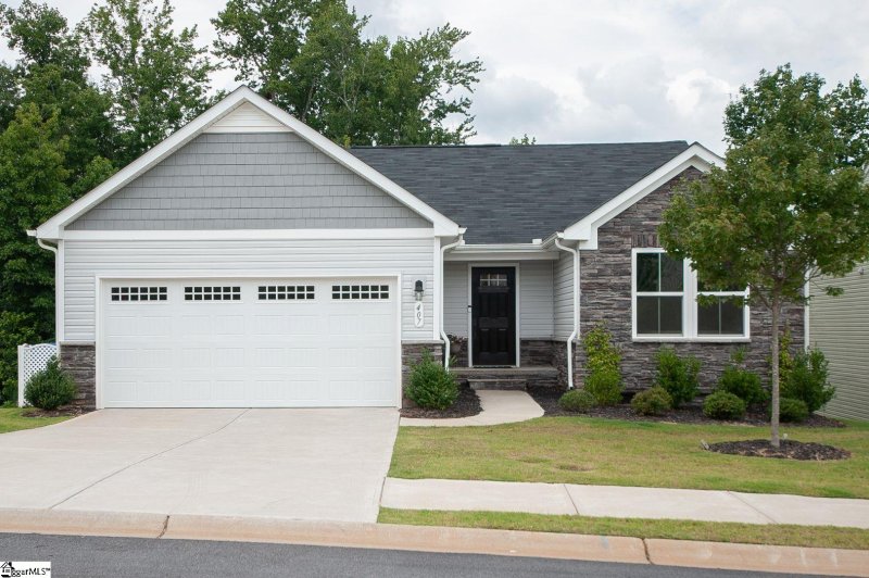 407 Edgehill Court