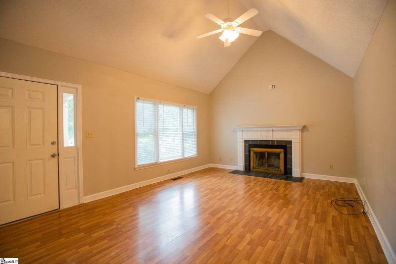 Property image 4 at 3 Morningrose Lane, Simpsonville, SC 29681
