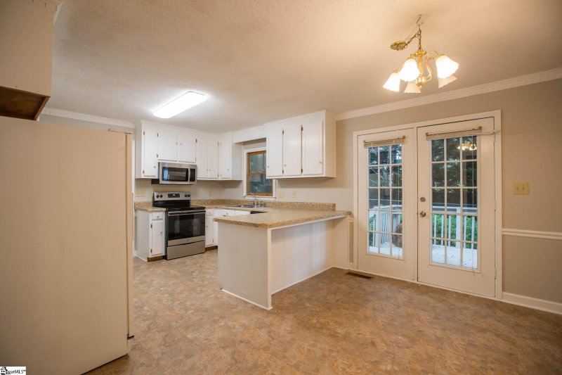 Property image 5 at 3 Morningrose Lane, Simpsonville, SC 29681