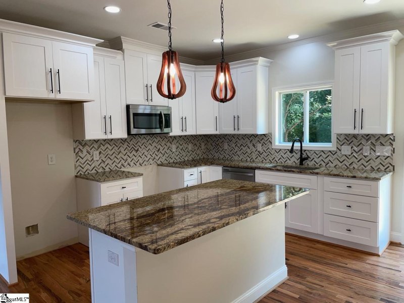 Property image 2 at 107 Benson Street, Simpsonville, SC 29681