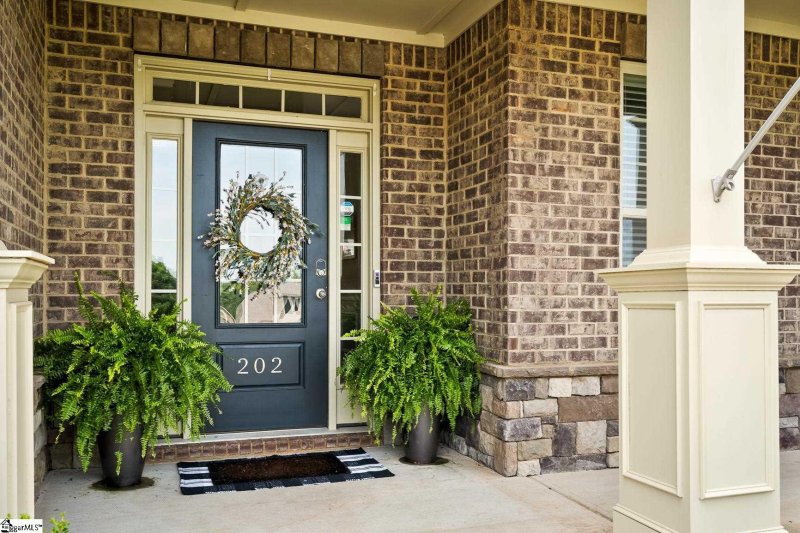 Property image 3 at 202 Meadows Edge Court, Anderson, SC 29621