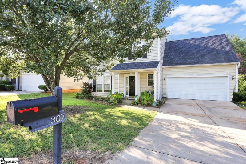 Property image 3 at 307 Riello Drive, Greer, SC 29650