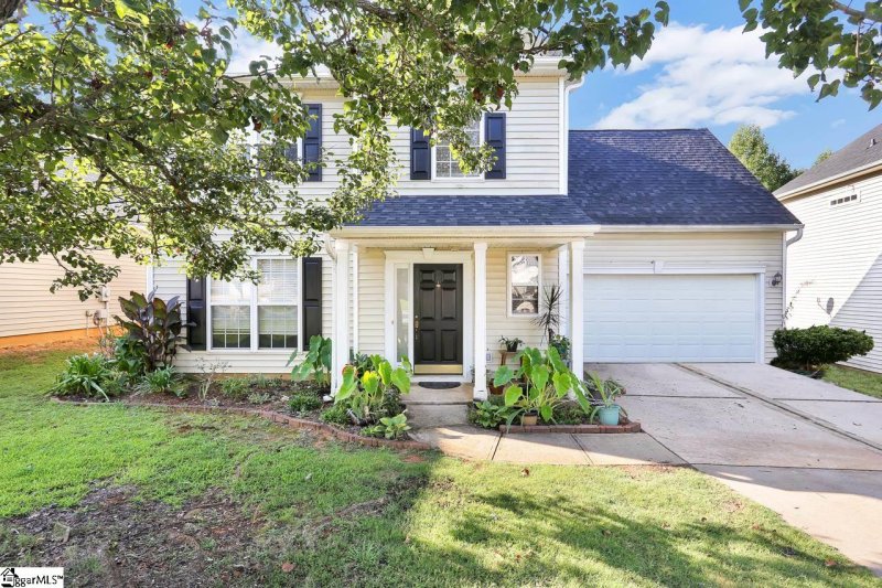 Property image 4 at 307 Riello Drive, Greer, SC 29650