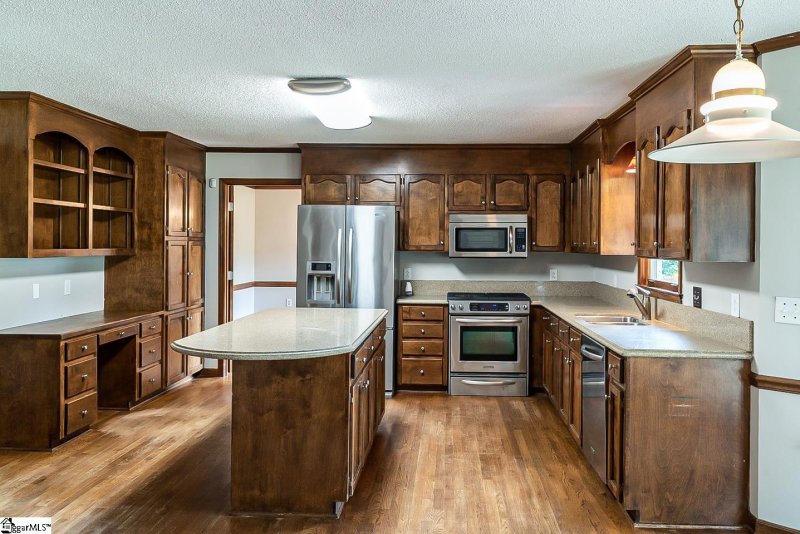 Property image 2 at 5 Linkside Lane, Taylors, SC 29687