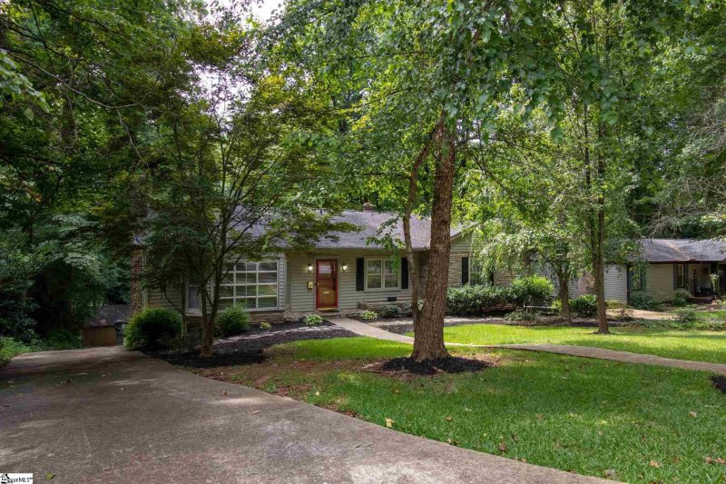 Property image 4 at 160 Dellwood Drive, Greenville, SC 29609