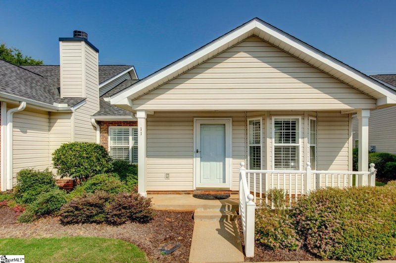11 Bailess Court