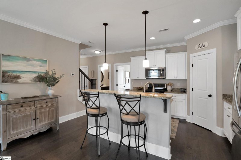 Property image 4 at 2 Kirklen Lane, Taylors, SC 29687