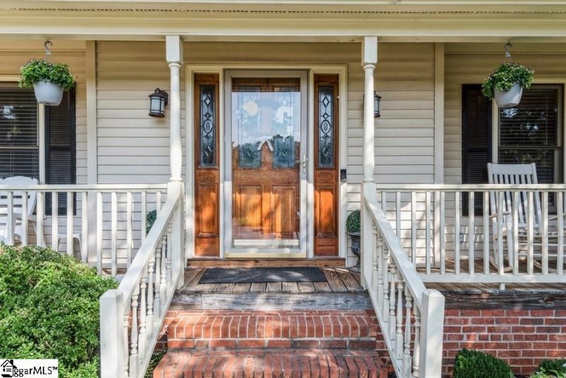 Property image 3 at 617 Oak Pointe Court, Greenville, SC 29615