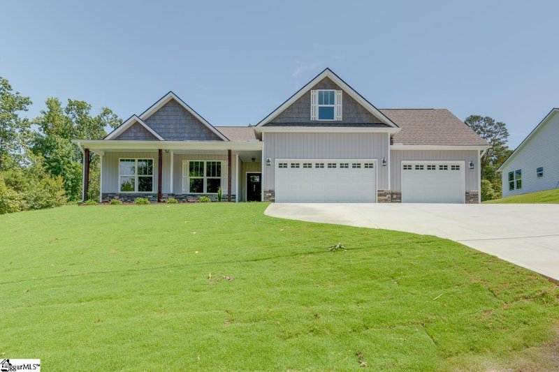 257 Inlet Pointe Drive