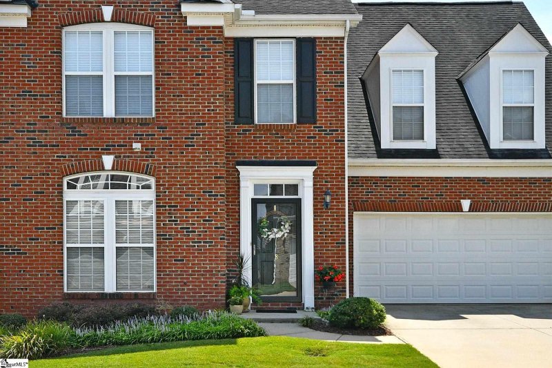 Property image 2 at 8 Everleigh Court, Simpsonville, SC 29681