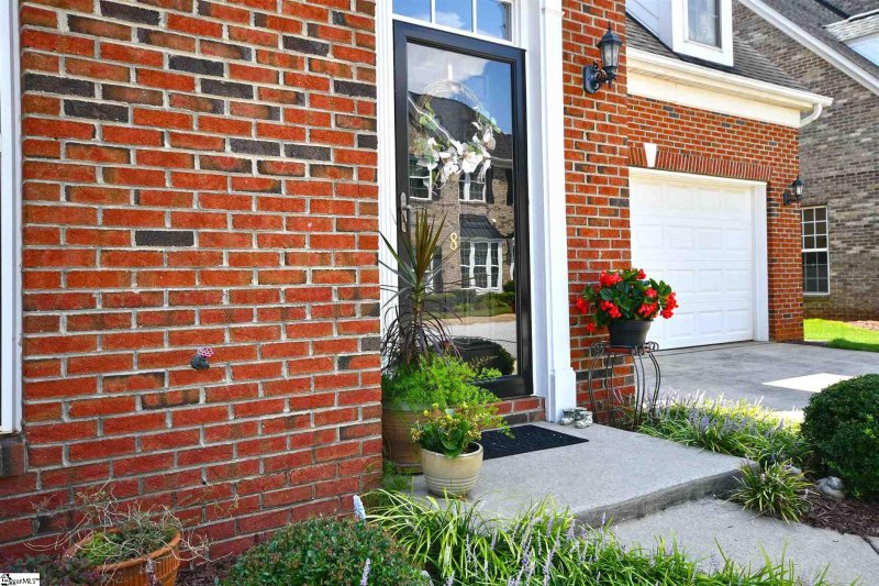 Property image 3 at 8 Everleigh Court, Simpsonville, SC 29681