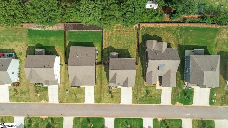 Property image 3 at 128 Rivermill Place, Piedmont, SC 29673