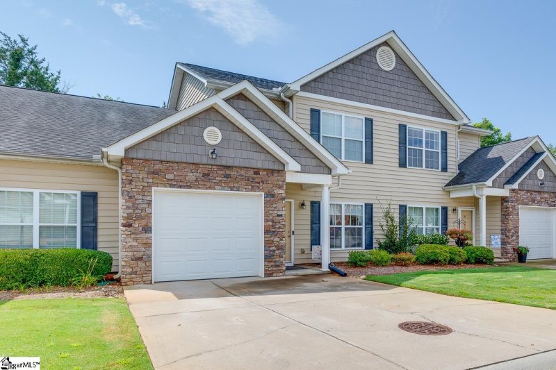 Property image 2 at 134 Trailside Lane, Greenville, SC 29607