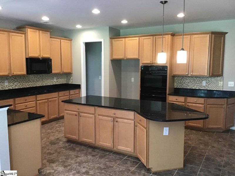 Property image 3 at 119 Scotts Bluff Drive, Simpsonville, SC 29681-8011