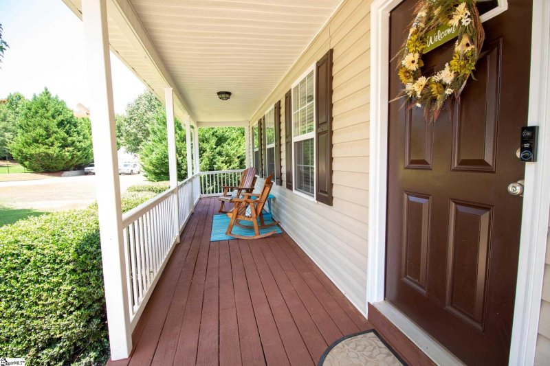 Property image 2 at 124 Marah Lane, Greer, SC 29651