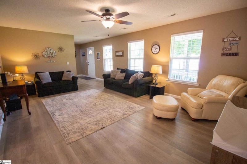 Property image 4 at 124 Marah Lane, Greer, SC 29651